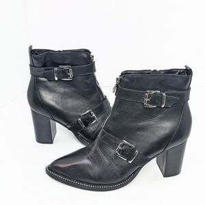 NWOT Steve Madden leather halle boots